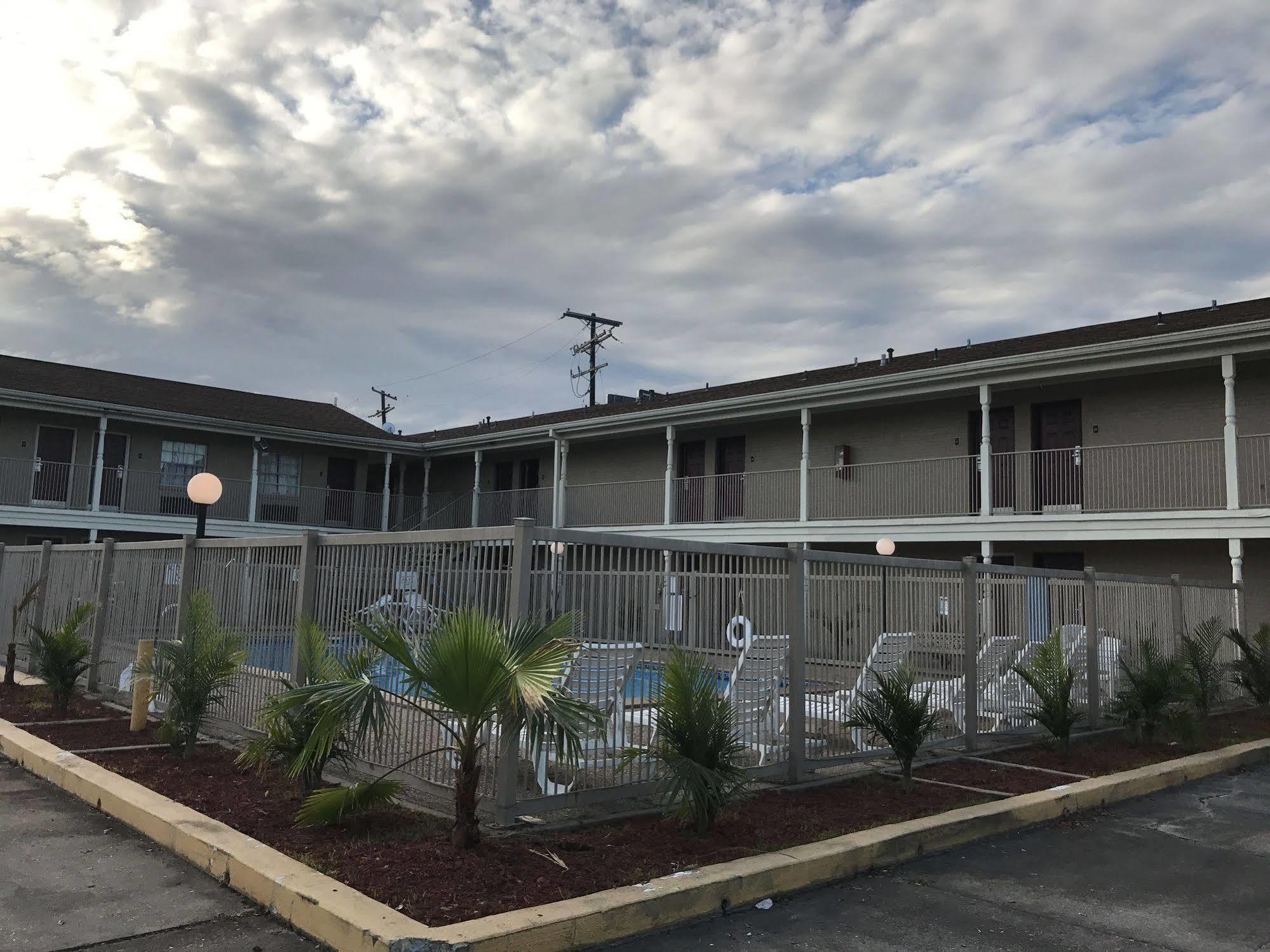 Red Roof Inn Morgan City Exterior photo