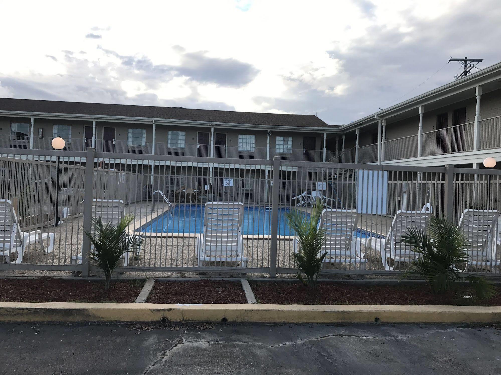Red Roof Inn Morgan City Exterior photo